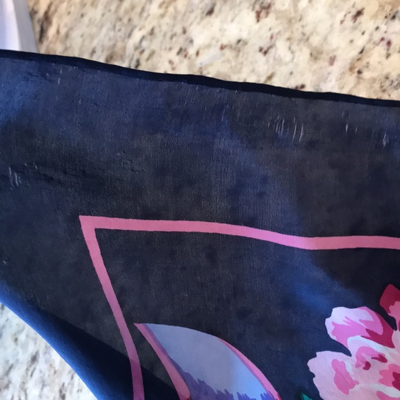 Vintage Bill Blass Floral Silk Scarf - Picture 7 of 7